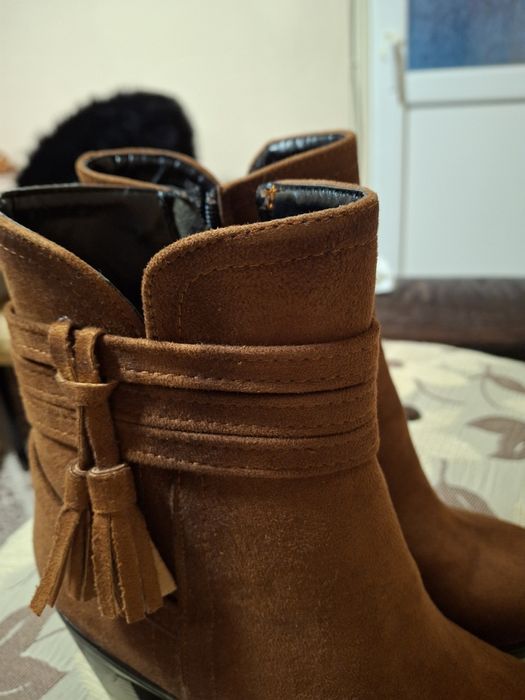 Дамски елегантни боти