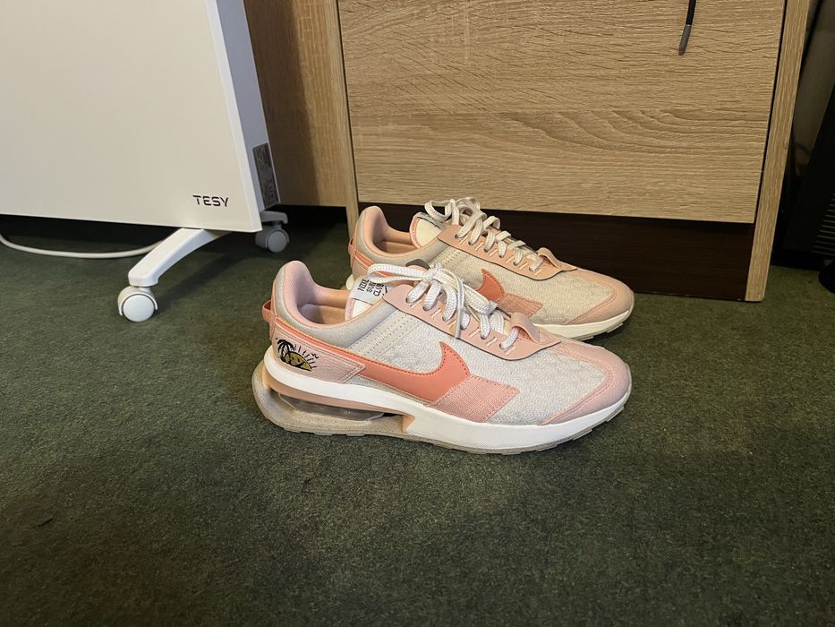 Nike W AIR MAX pre-day se