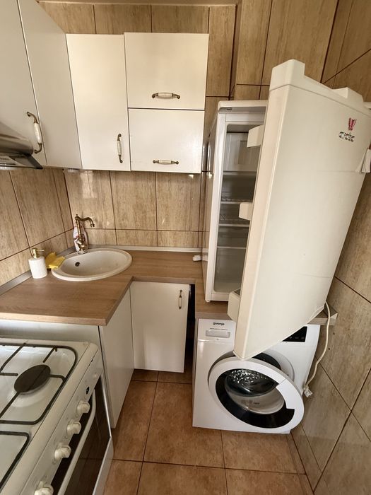 Garsoniera Sector 4 Alexandru Obregia / Secuilor, langa Sun Plaza, metrou Big Berceni.