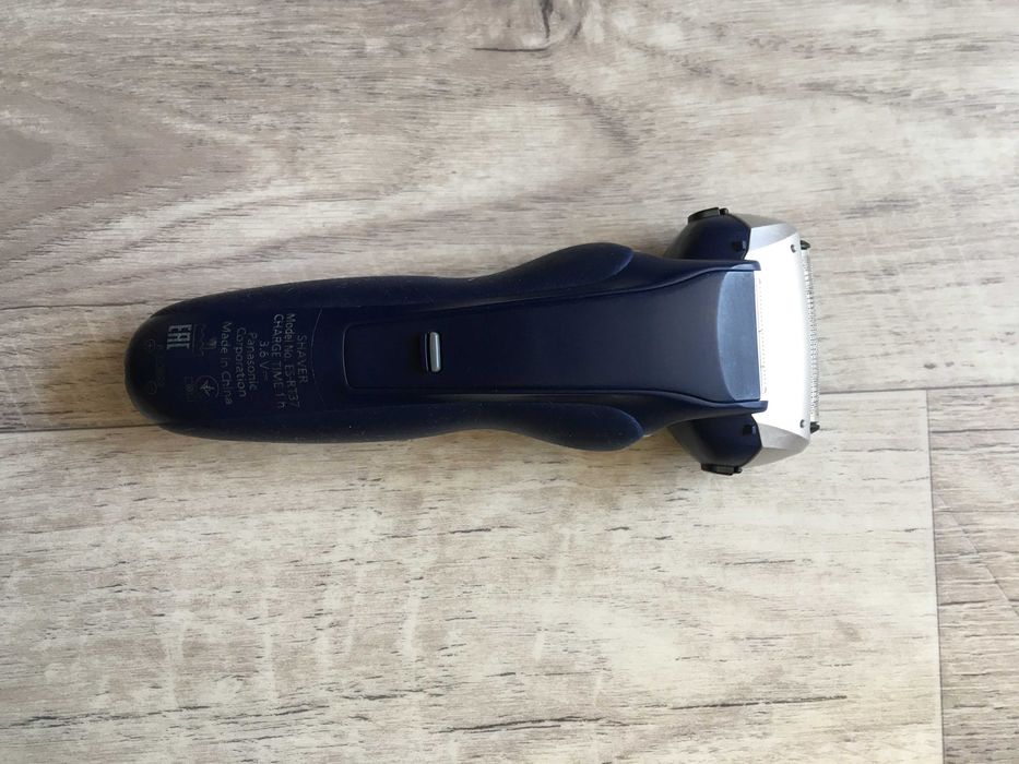 Электробритва Panasonic ES-RT37-S