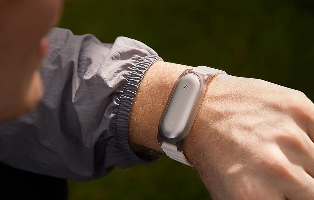 Dictafon Pin AI 3 in 1 PLAUD nedesfacut