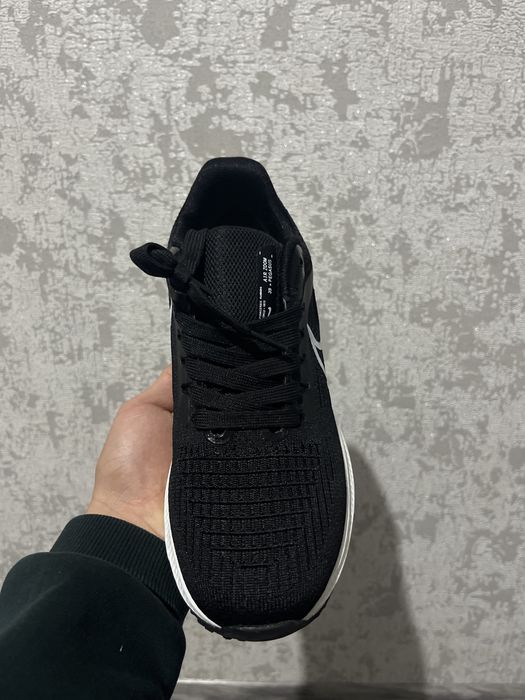 Кроссовки Nike черный