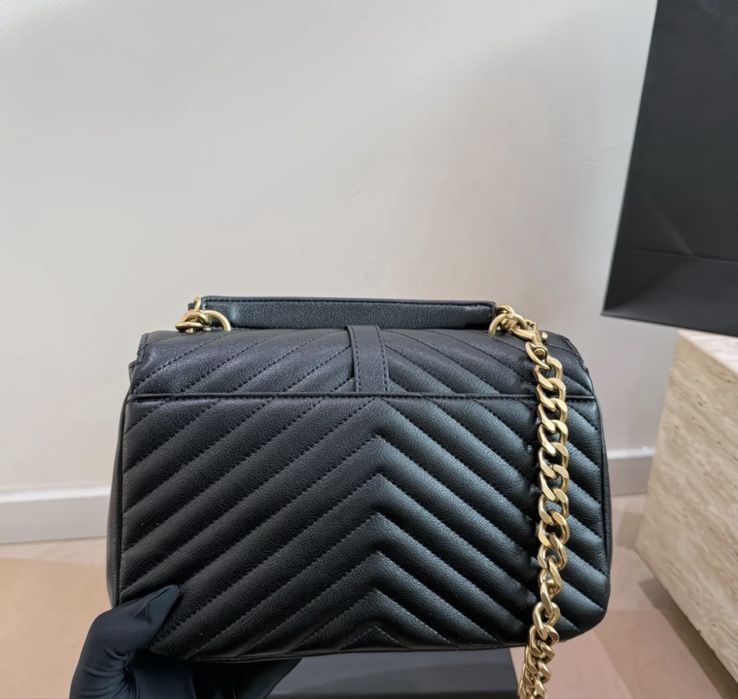 Стильная сумка Yves Saint Laurent