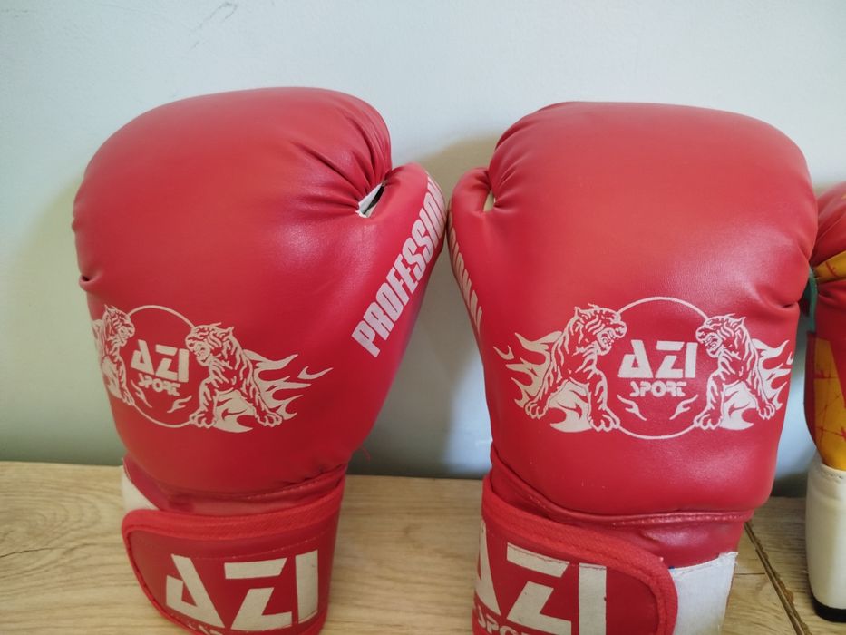 Перчатки спортивные