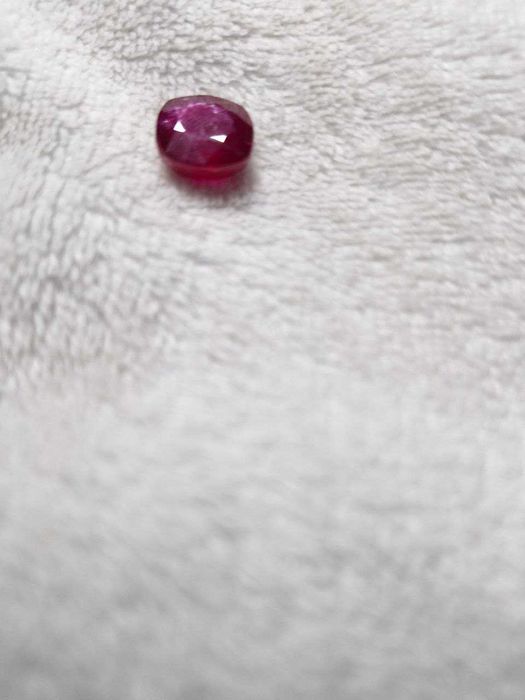 Natural Ruby (Натуралний рубин)