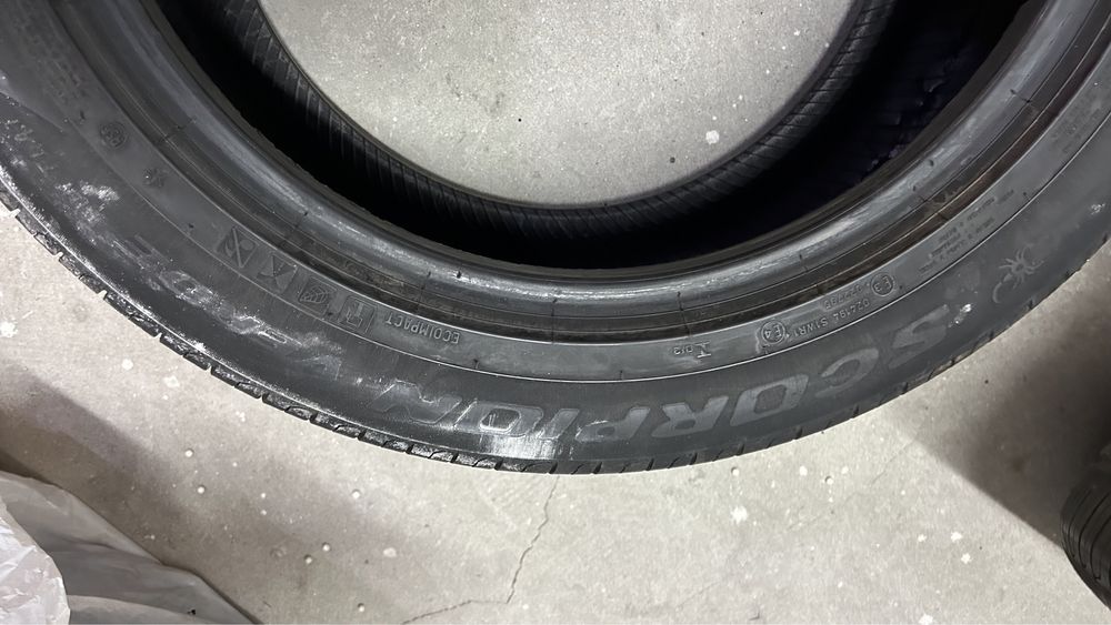Pirelli Scorpion Vara 275/45/19 Runflat x5
