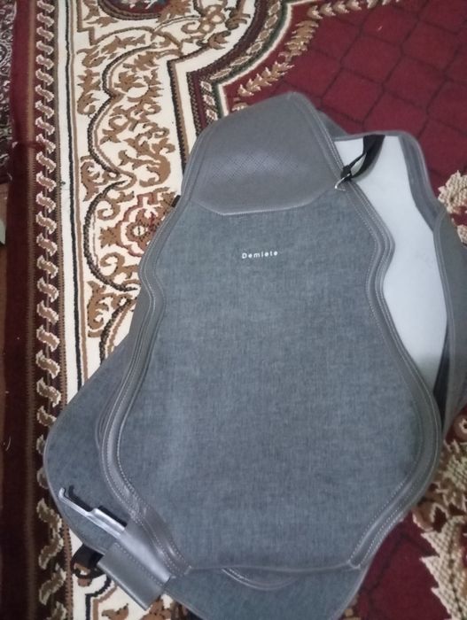 Hongqi E-QM5 Nekitka