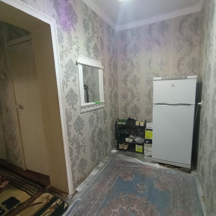 Srochno Qarshi tumanida Ikki xonali uy sotiladi . Bank orqali ikkilamc