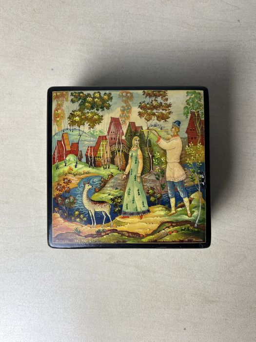 Продам Шкатулка “Два-Лада”