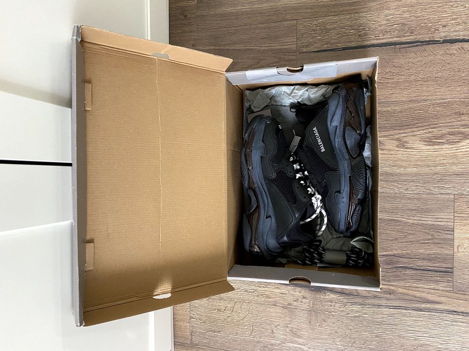 Balenciaga Triple S 40 Autentici