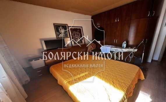 Продава се Многостаен апартамент в Велико Търново, Център - 199 кв.м за 2086 €/кв.м - Снимка #4