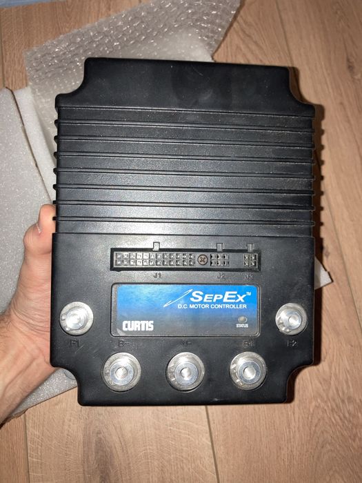 Продам контроллер Curtis