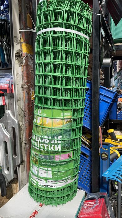 Сетка садовая  для  дикого винограда