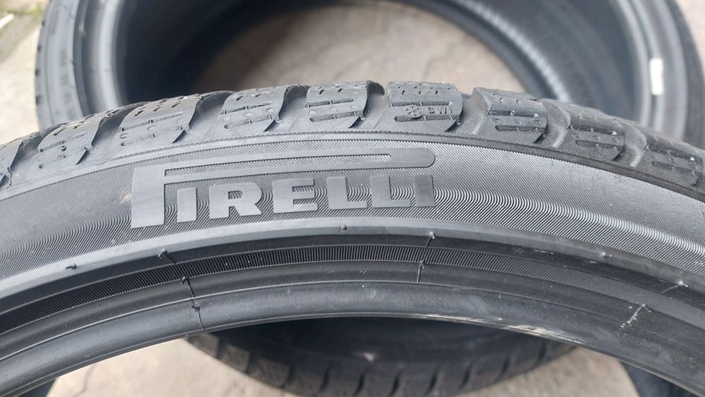 Зимни гуми 255/35/20 Pirelli Sottozero 3 2 броя