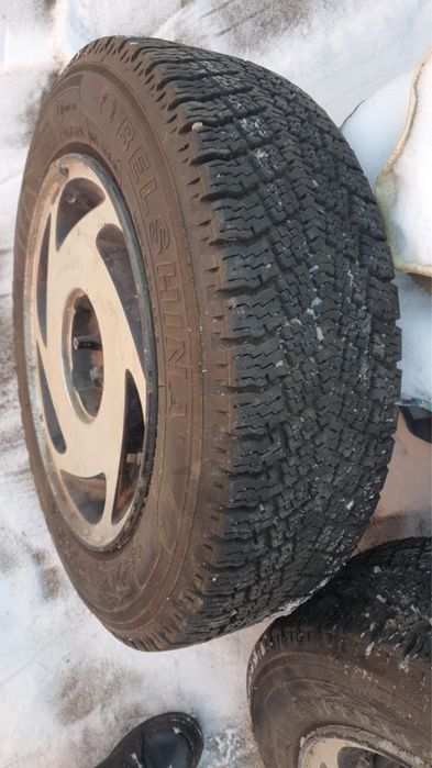 Продается зимняя резина