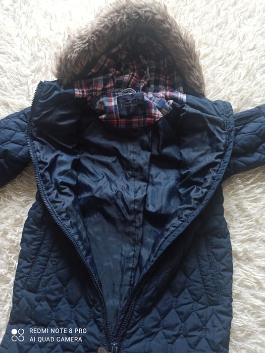 Продам весенний комбинезон.