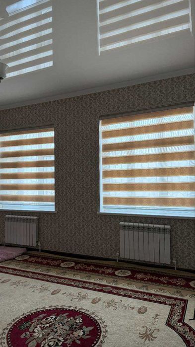 Продам угловой дом на участке 6 соток в центре Кибрая