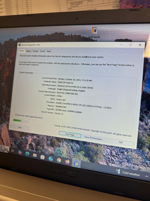 Vând laptop Asus in stare excelenta