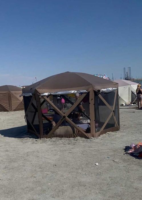 Продоётся Палатки.