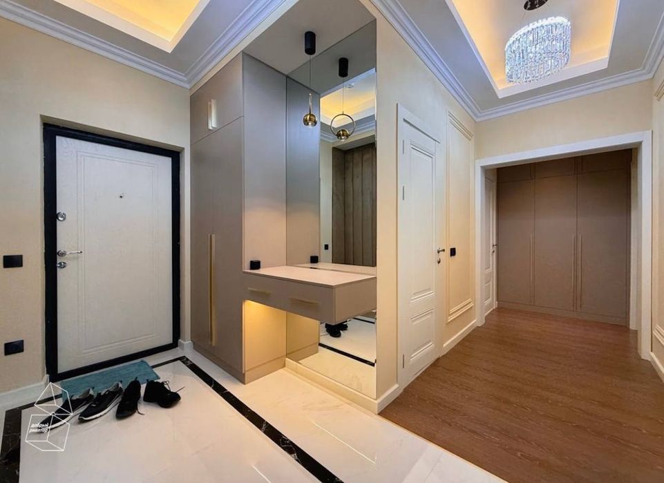 Long-term apartment rental