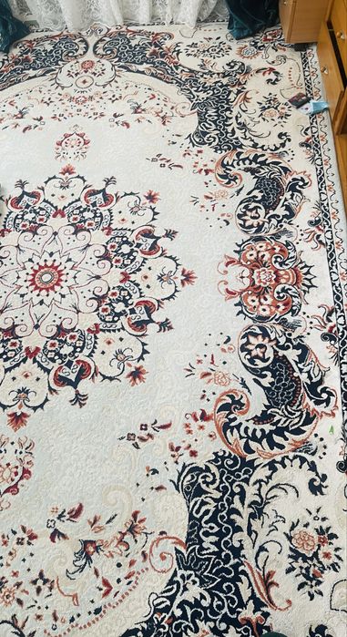 Два ковра 2.5 /3.5 другой 2/3