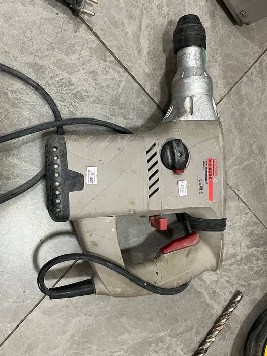 Перфоратор Crown CT1802