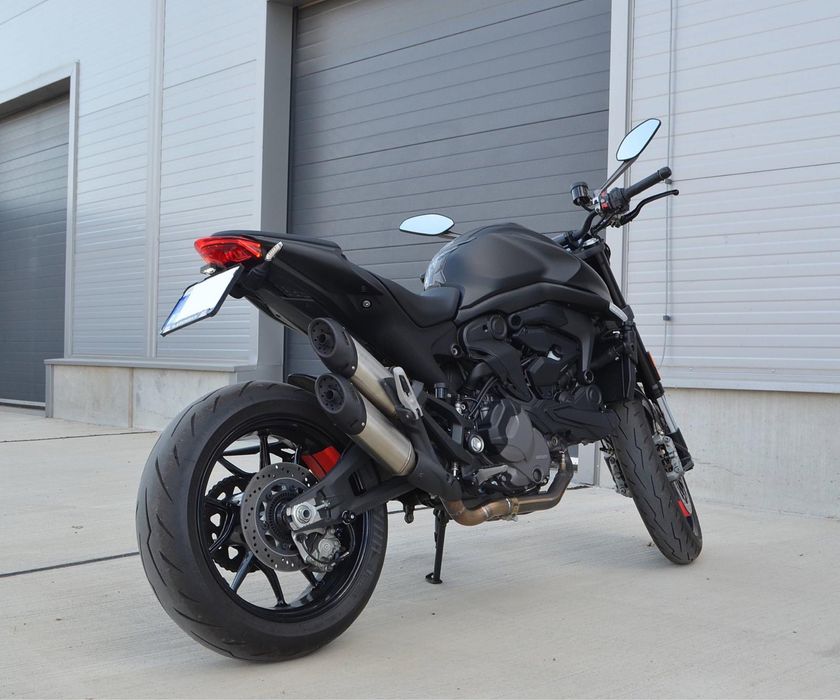 Ducati Monster 937 +  2021 – 13.000 km – Stare excelentă