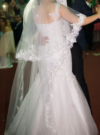 Vand rochie mireasa 2 in 1