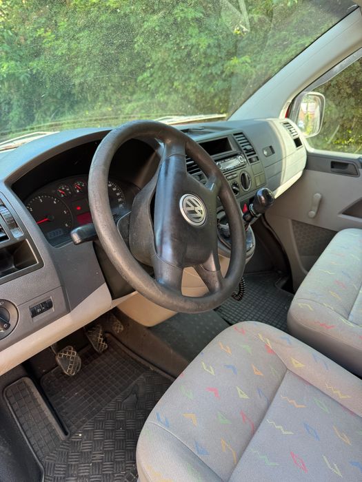 VW Transporter T5 Autoutilitara