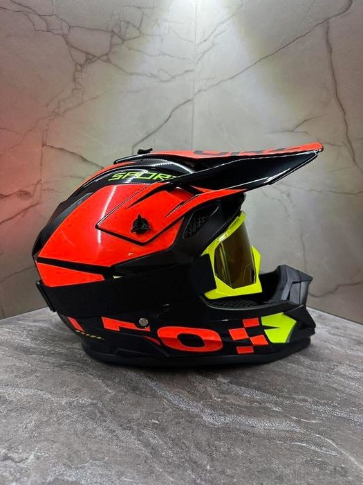 Мотокрос каски