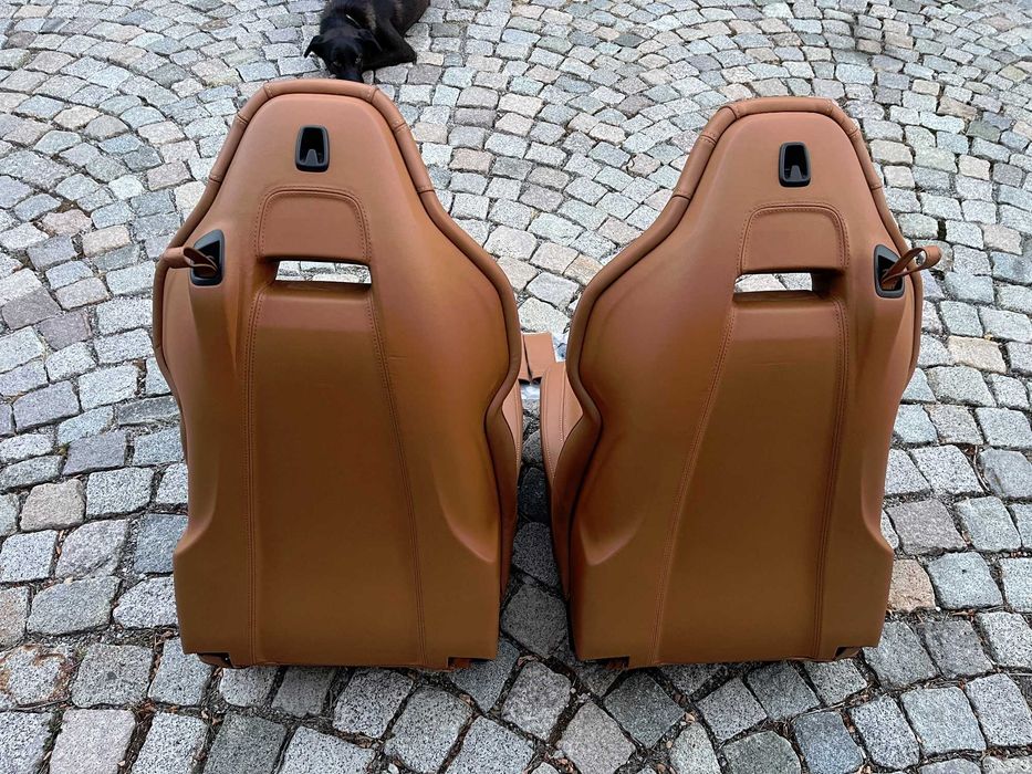 Седалки от ферари Ф12 / Ferrari F12 seats
