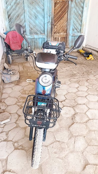 Skuter sotiladi 240w