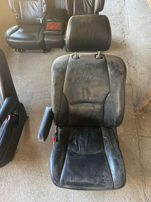 Салон на lexus rx 330