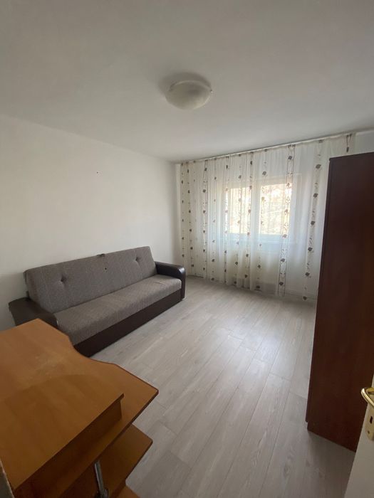 Garsonieră de închiriat