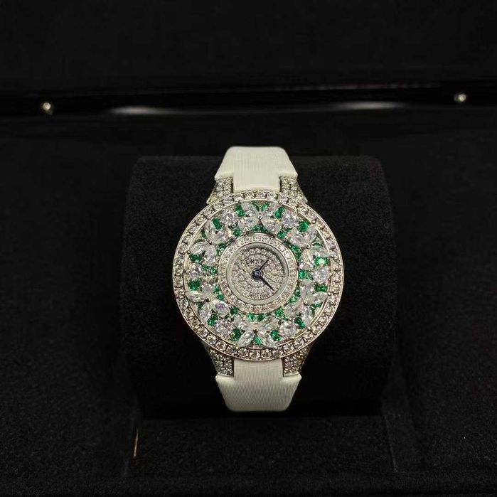 Classic Butterfly Diamond