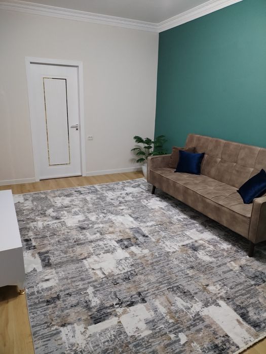 Сдается  Квартира Чиланзар 19кв. 2 комнат

• Район: Чиланзор 19-кв
•