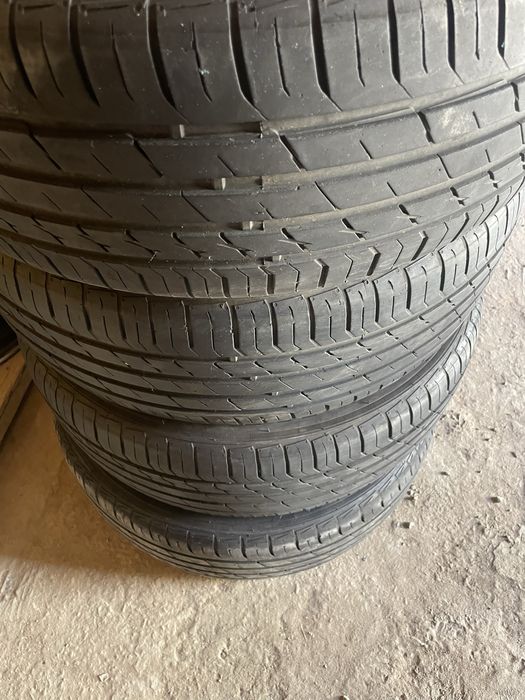 шины 215/55/18R.