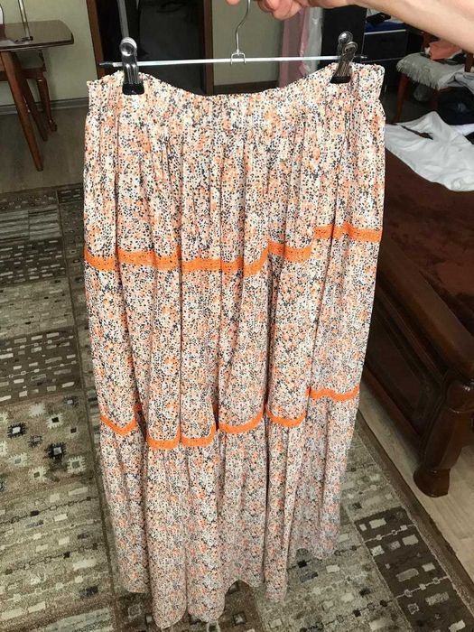 Продам костюм , юбка-кофта. Кофта-подкладка