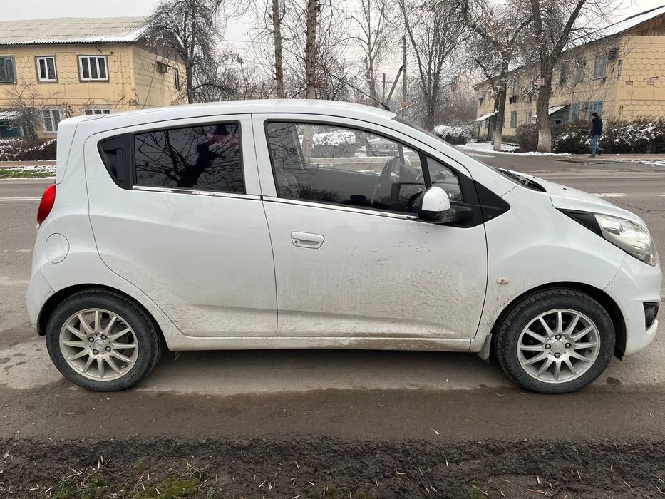 Продаётся спарк 2016