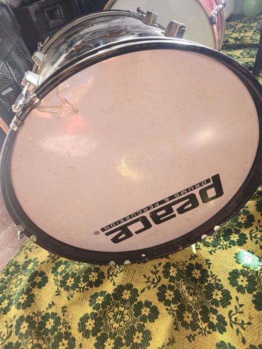 Тъпан Peace черен 20 инча червен 18 инча цената е в описанието