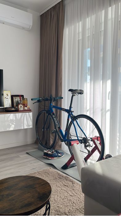 Trainer indoor Elite + senzor de viteza Garmin 2