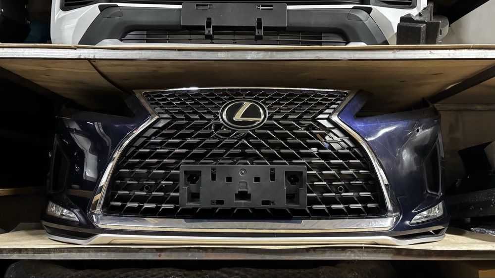 Фары на Lexus Rx