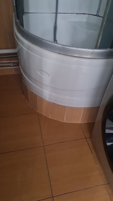 Продам душевую б/у