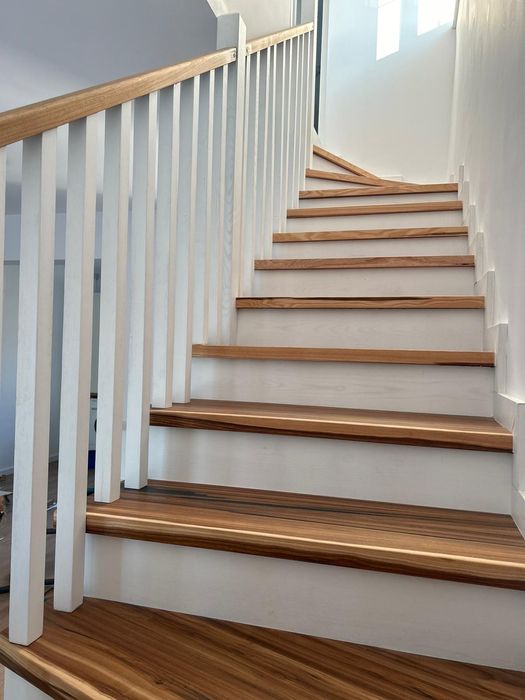 Trepte cu rasina epoxidica