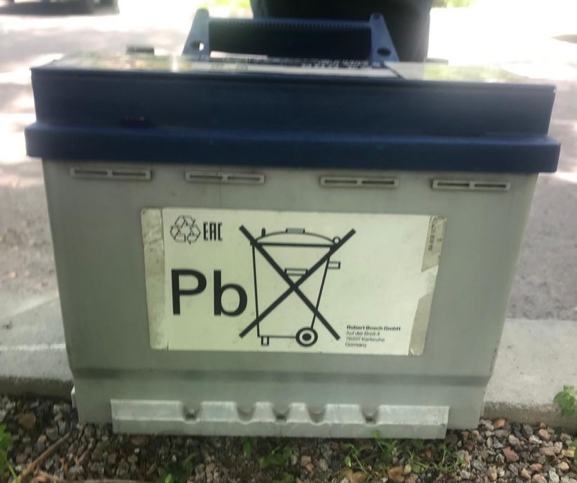 Продам аккумулятор Bosch 60ah