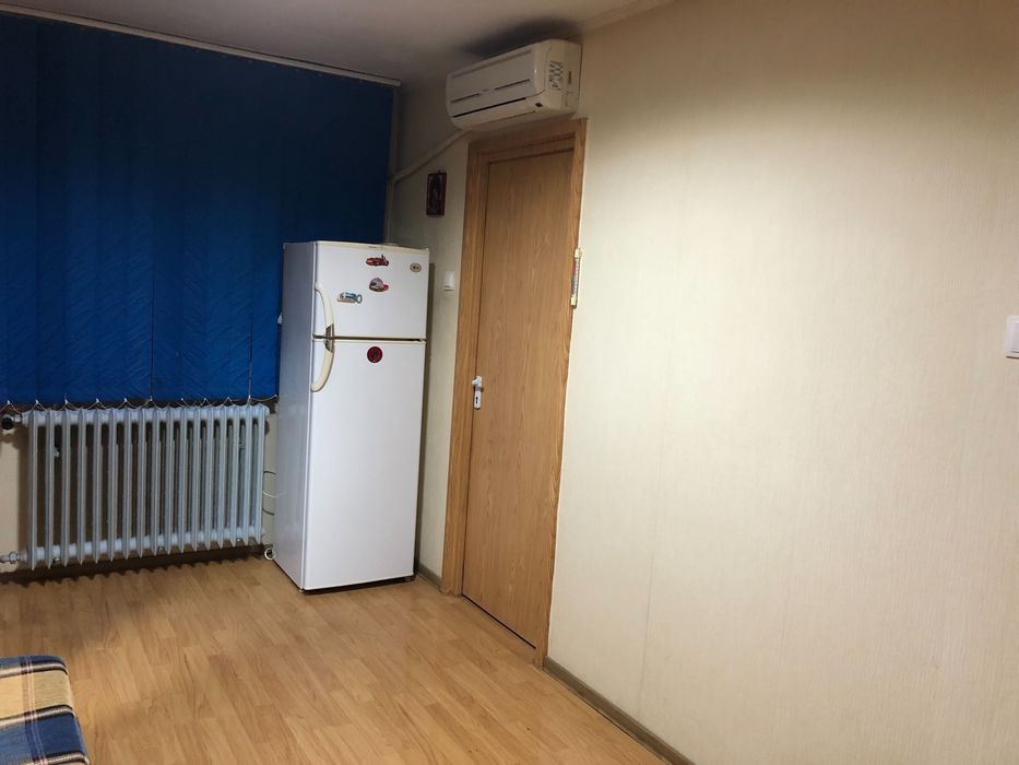 Vând garsonieră Drumul Taberei metrou la 3 minute