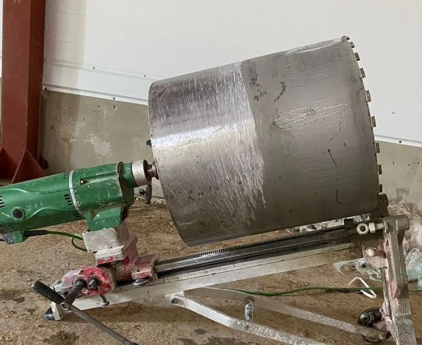 Алмазное бурение от 25 до 500 диаметра ,железобетон,кирпич.И с пылесос