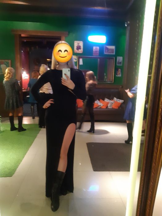 Шикарное вечернее платье