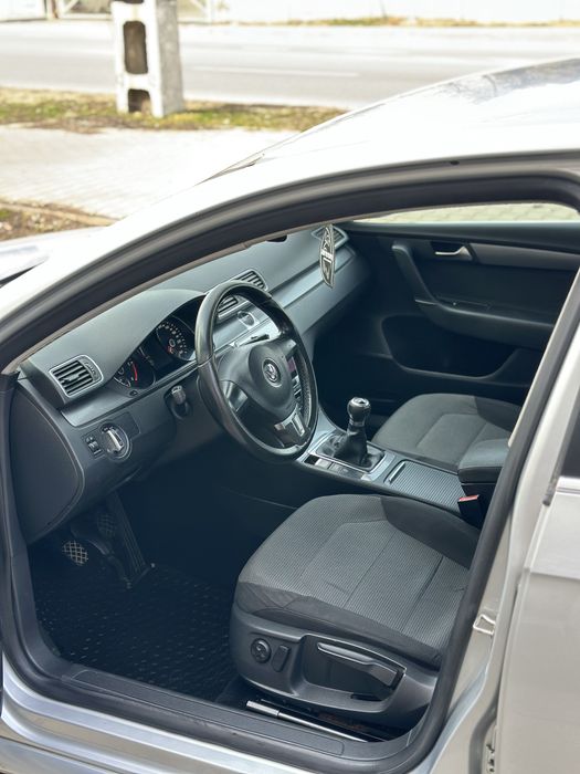 Passat B7 - 2.0 tdi - 140 CP - 2011 - E5 - BlueMotion - Navi - Clima