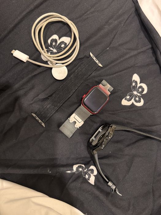 Apple Watch Series 8 GPS+Cellular Product RED